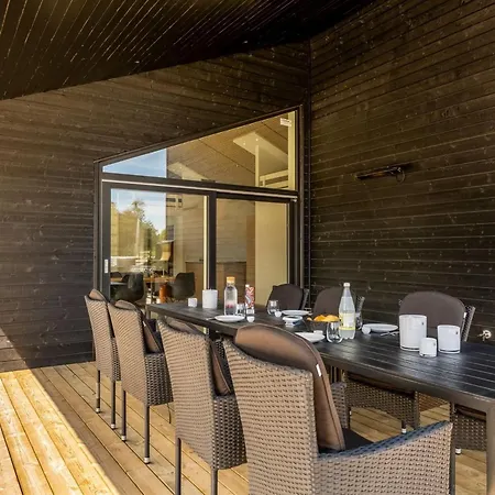 Mads - 700m From The Sea By Interhome